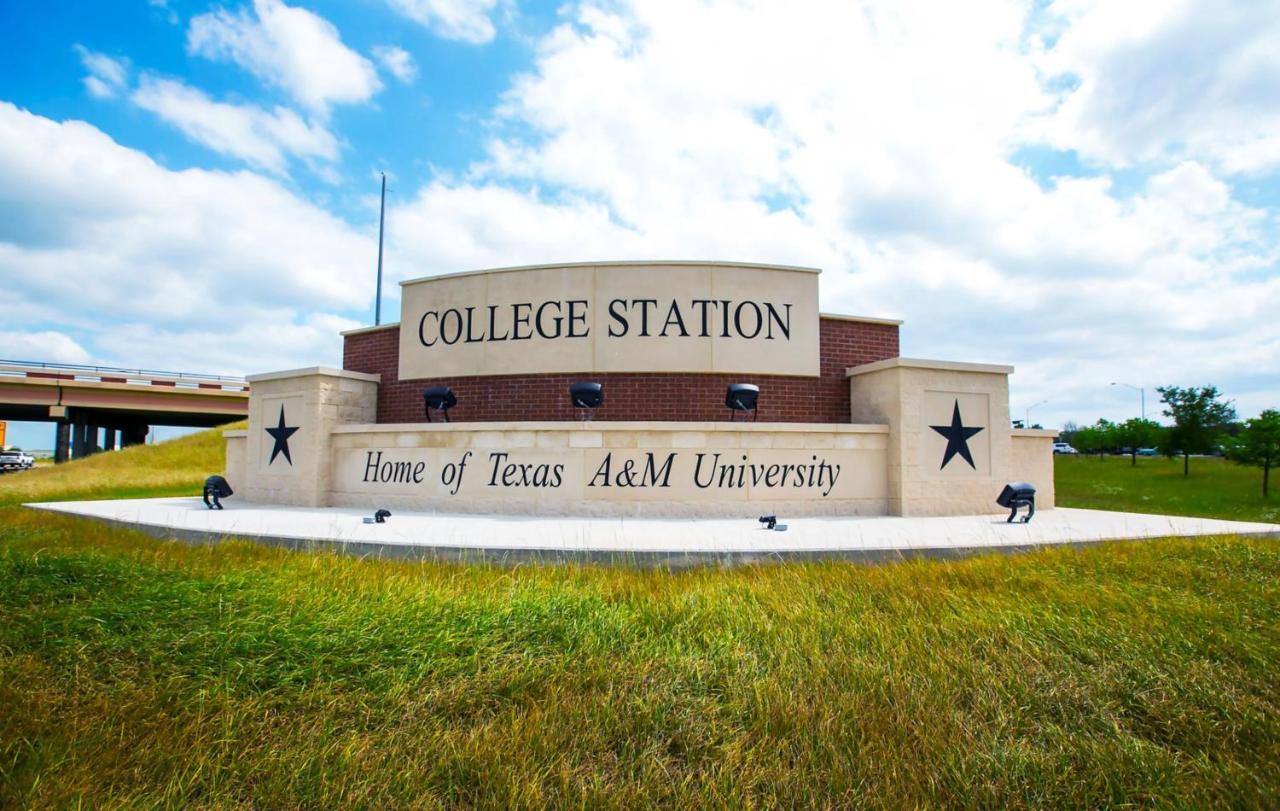 Holiday Inn & Suites College Station-Aggieland By Ihg Экстерьер фото