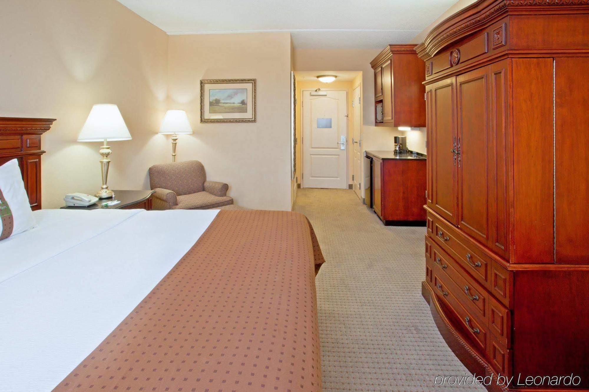 Holiday Inn & Suites College Station-Aggieland By Ihg Экстерьер фото