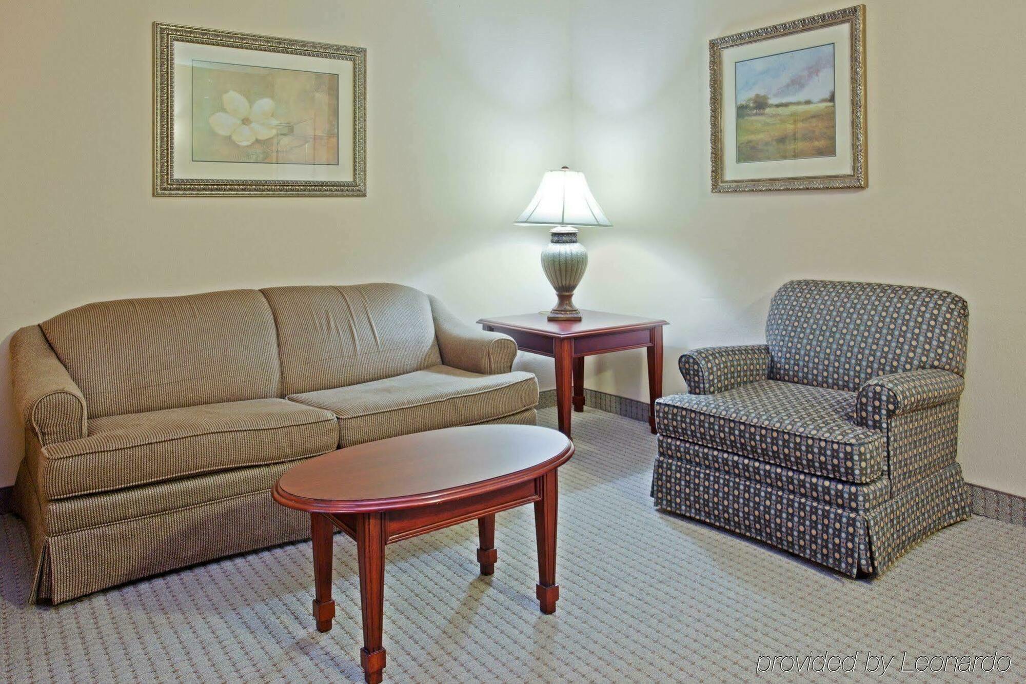 Holiday Inn & Suites College Station-Aggieland By Ihg Экстерьер фото